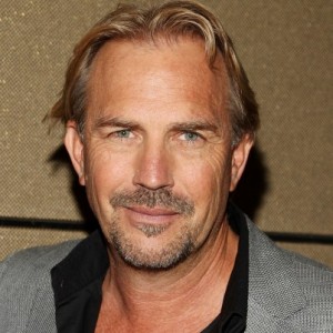 Kevin-Costner_Three-days-to-kill_McG_Luc-Besson
